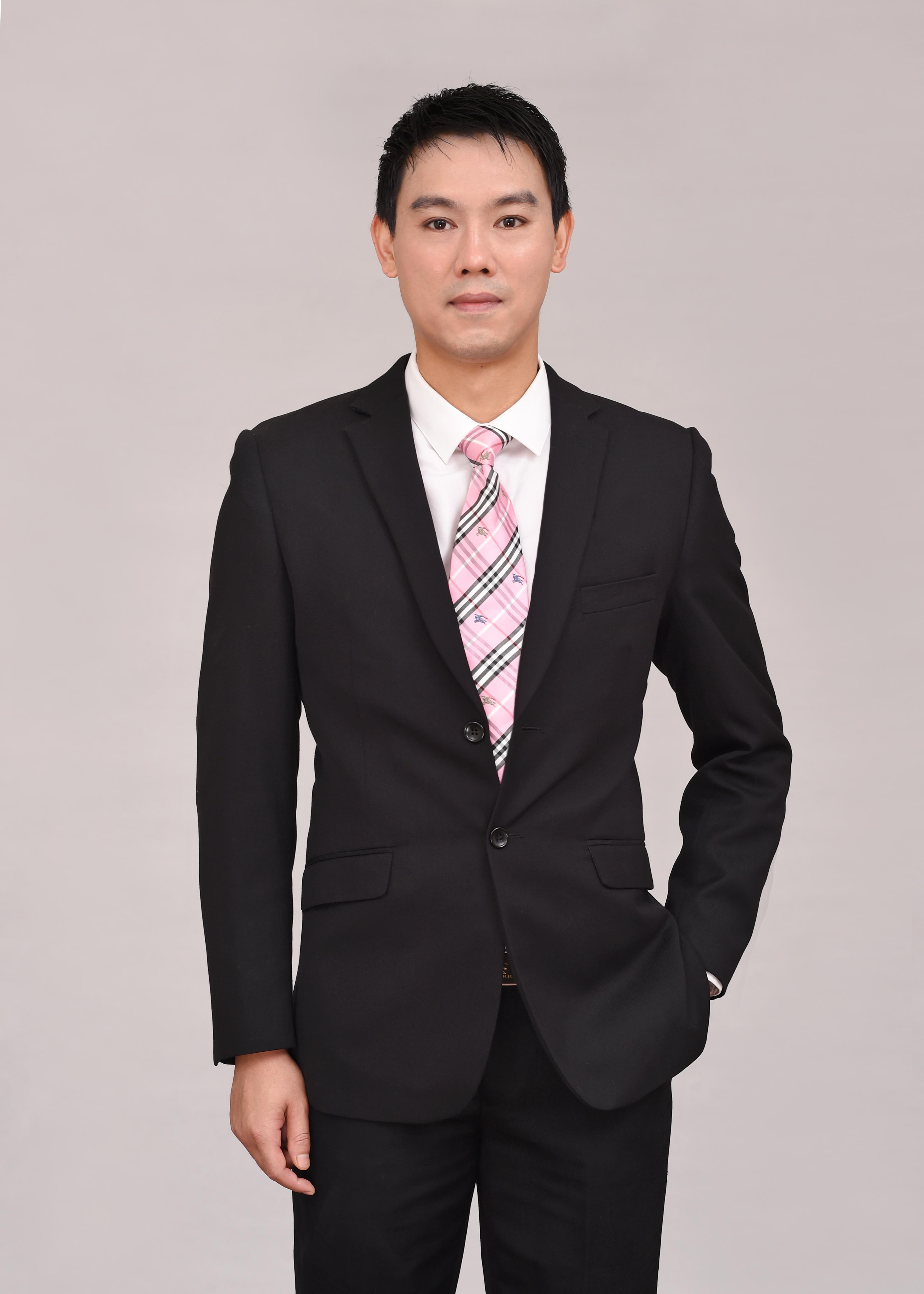 王芳 交互与体验设计负责人